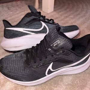 Nike Black Air Pegasus Running Shoes